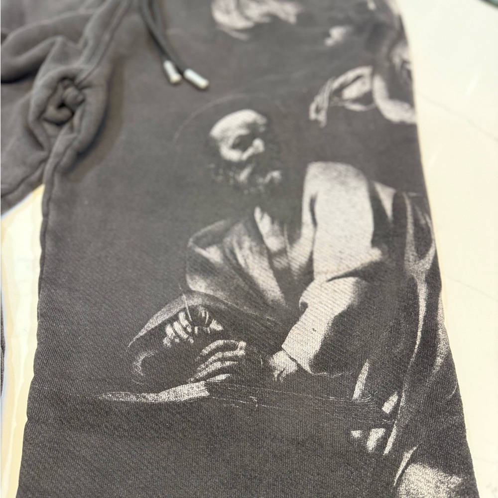 Off-White Gray Graphic Sweatpants - New! - Picture 3 of 13